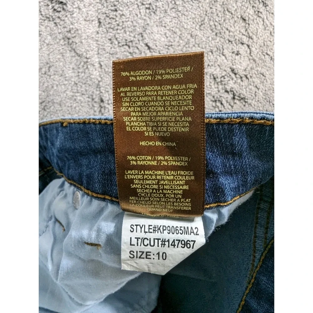 Kut from the Kloth Straight Leg Jeans - Medium Blue Wash - Picture 6 of 14